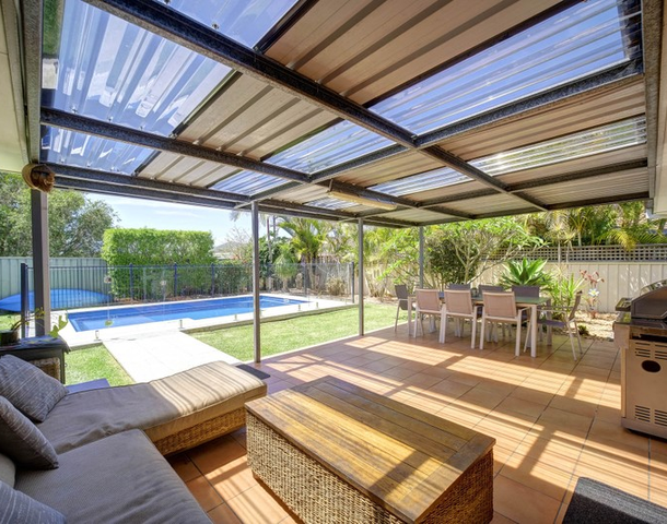 2 Cassina Close, Forster NSW 2428