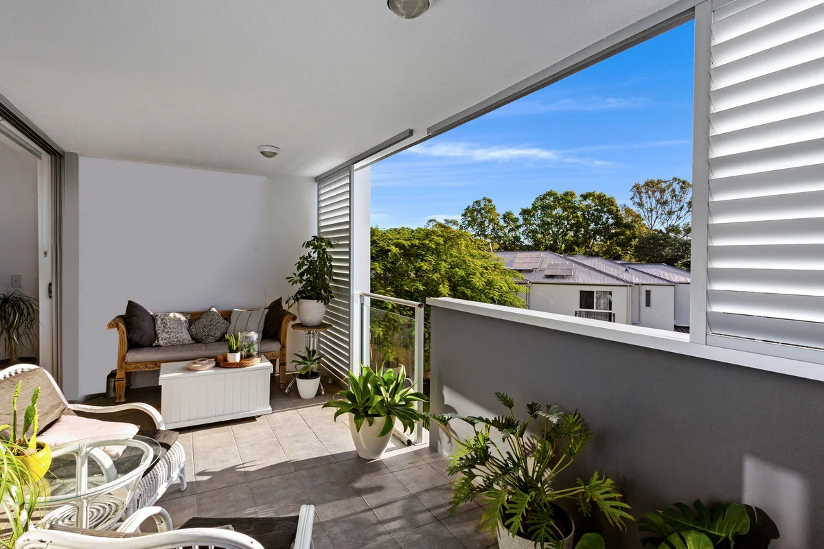 Additional image 6 of 1304/12-14 Executive Drive, Burleigh Waters QLD 4220