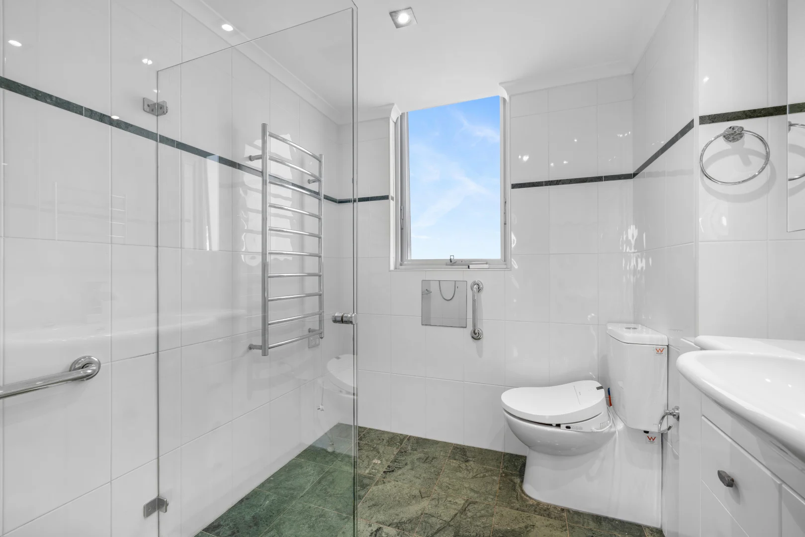 Additional image 10 of 33/6 Trelawney Street, Woollahra NSW 2025