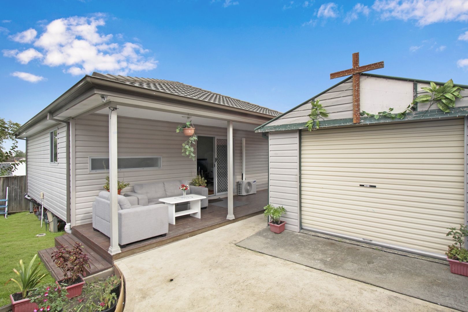 39 Neerini Avenue, Smithfield NSW 2164, Image 2