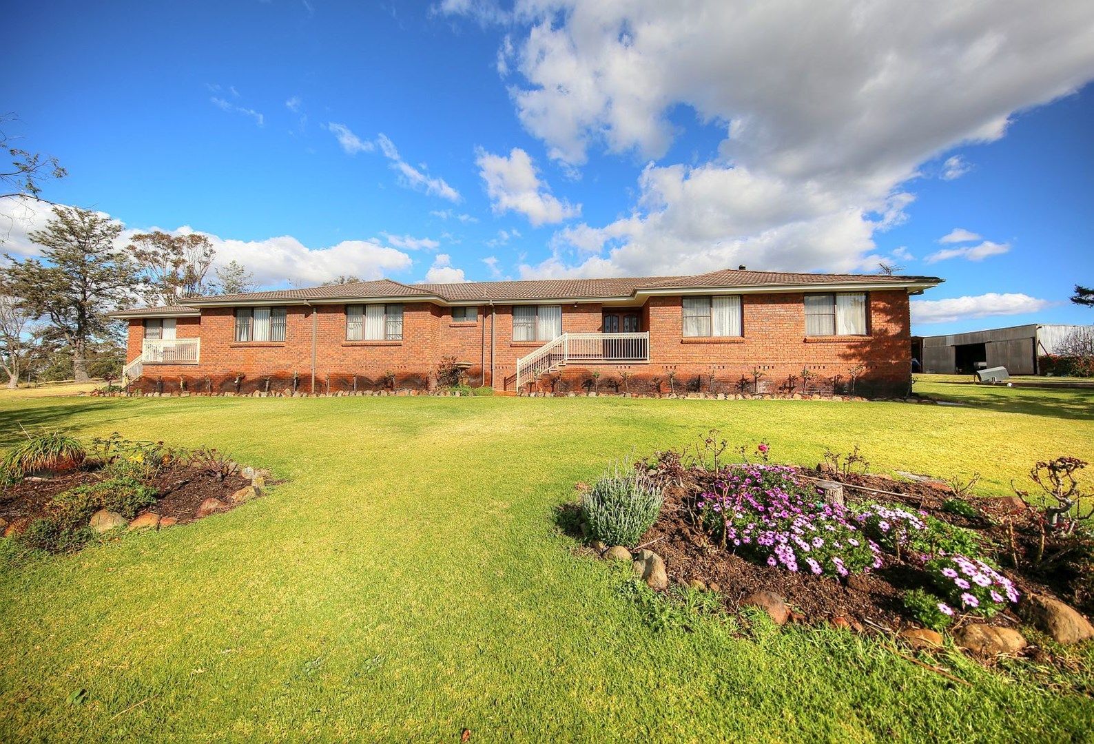 45 Victoria Park Rd, The Oaks NSW 2570, Image 0
