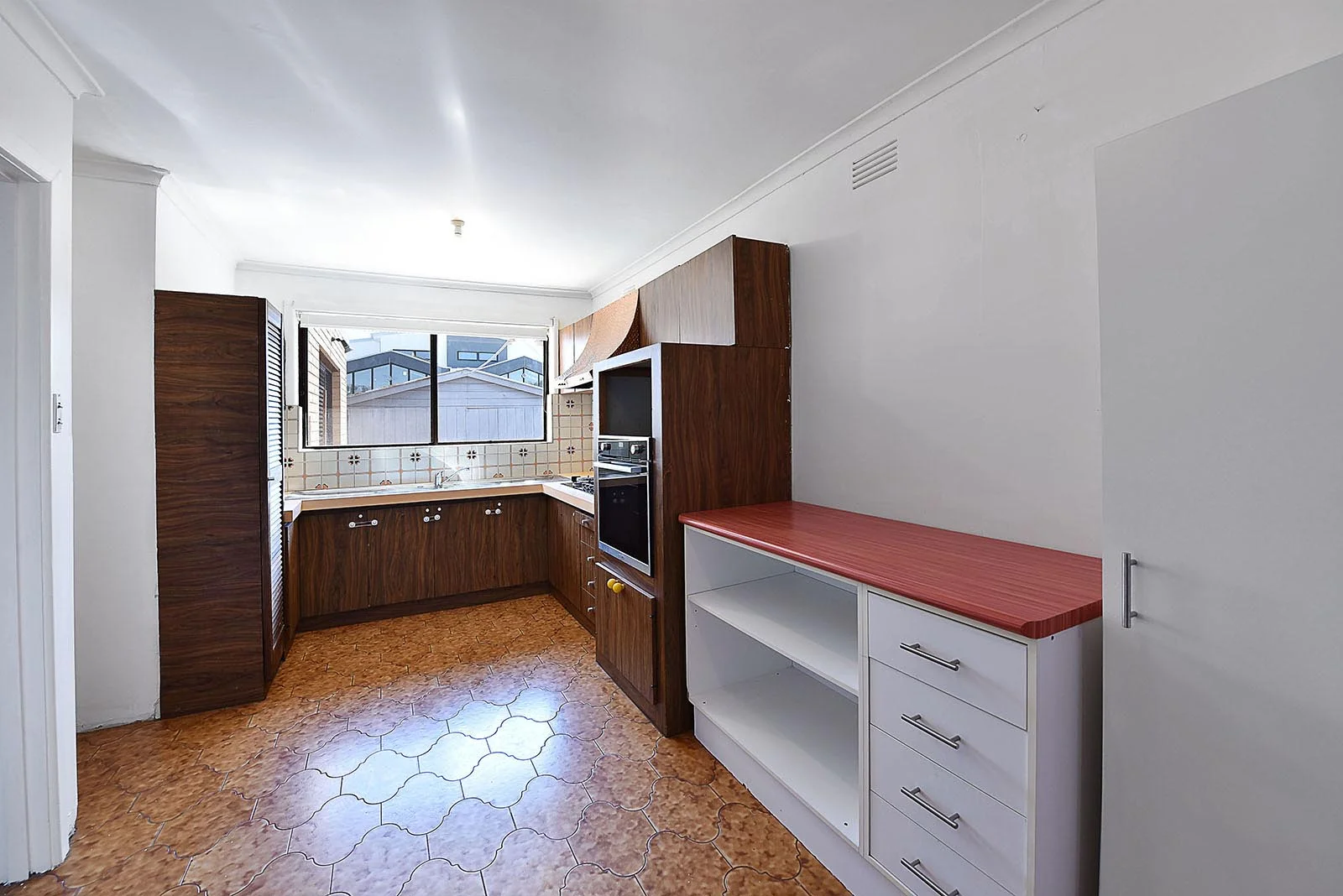 Additional image 3 of 56 Rogerson Street, Avondale Heights VIC 3034