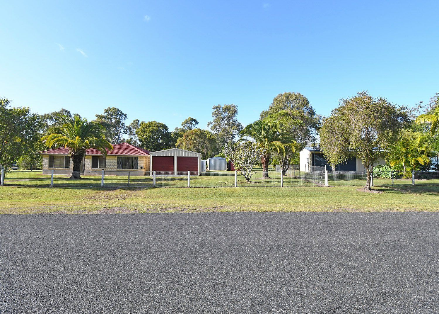124 Oslove Street, Booral QLD 4655, Image 0