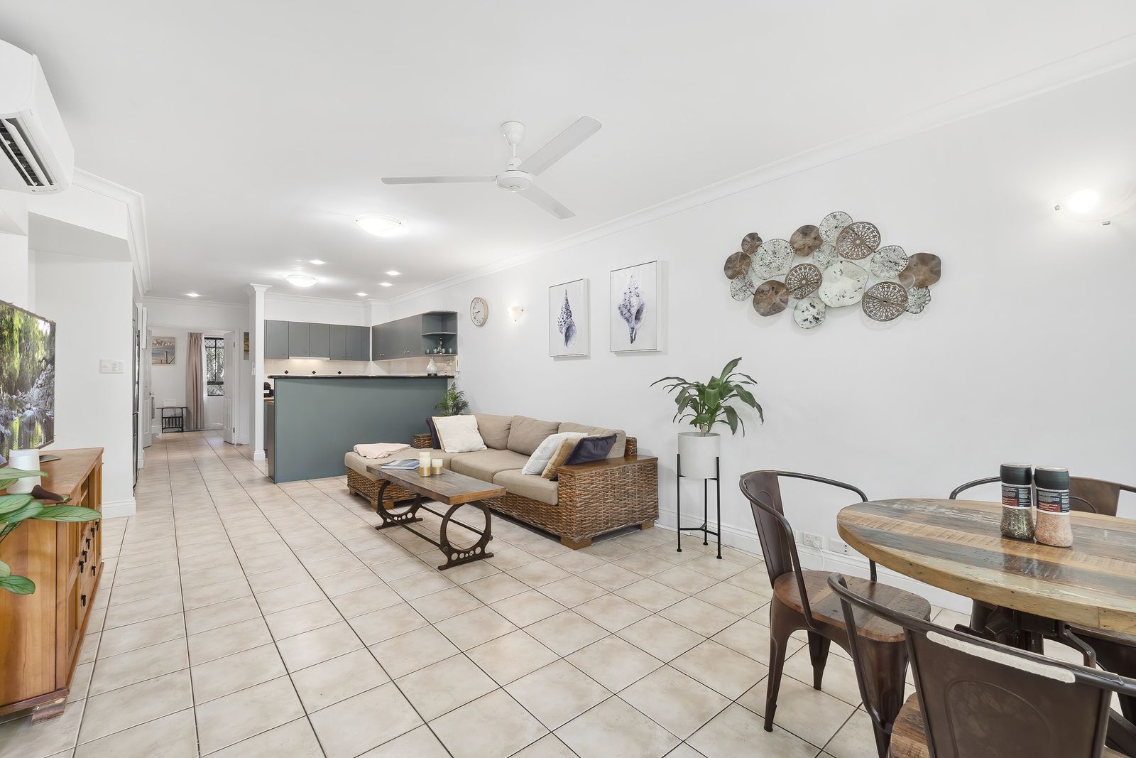 166/67-79 Kambara Street, White Rock QLD 4868, Image 2