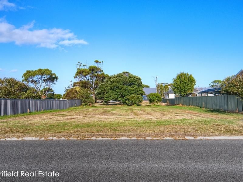 10-12 & 8 Cnr Pretious Street & Wansbrough Street, Spencer Park WA 6330, Image 2