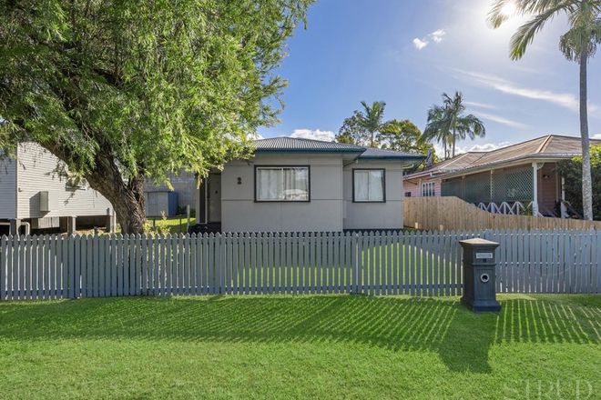 Picture of 2 Marian Street, BOOVAL QLD 4304