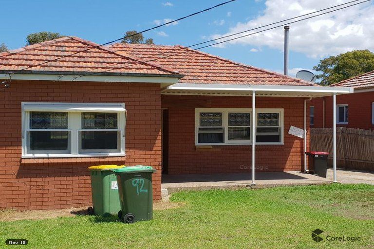 3 bedrooms House in 92 Old Kent Road MOUNT LEWIS NSW, 2190