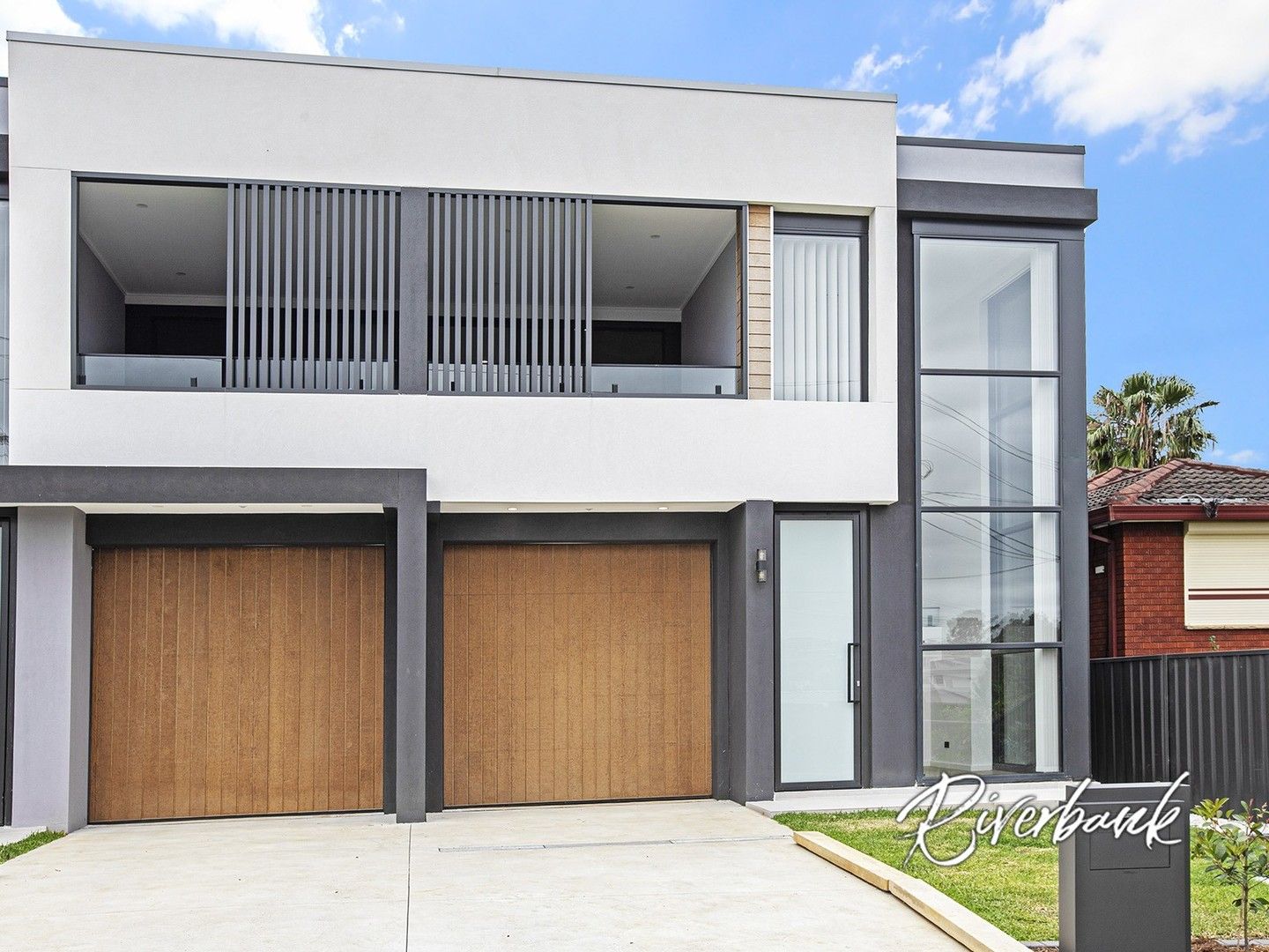 5 bedrooms House in 7 Dennis Street GREYSTANES NSW, 2145