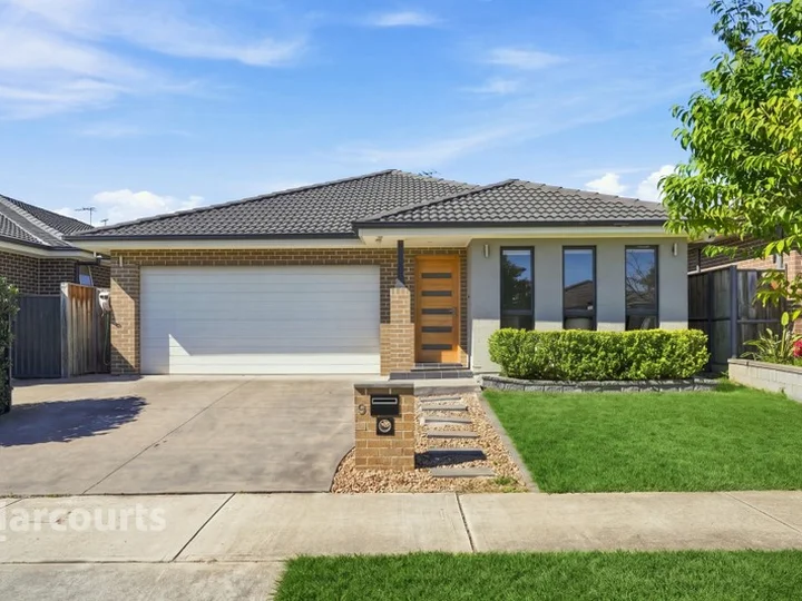 9 Hemmie Road, Edmondson Park NSW 2174