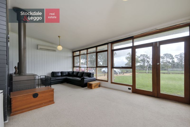 24 Snake Gully Road, Churchill VIC 3842, Image 2