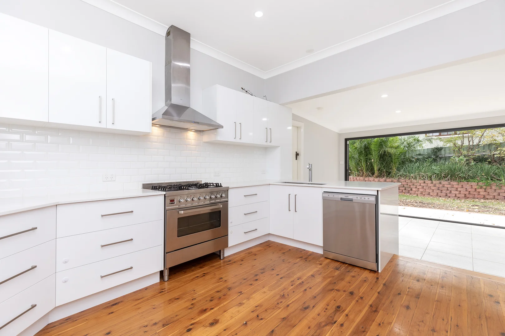 Additional image 7 of 2 Douglas Avenue, Tamworth NSW 2340