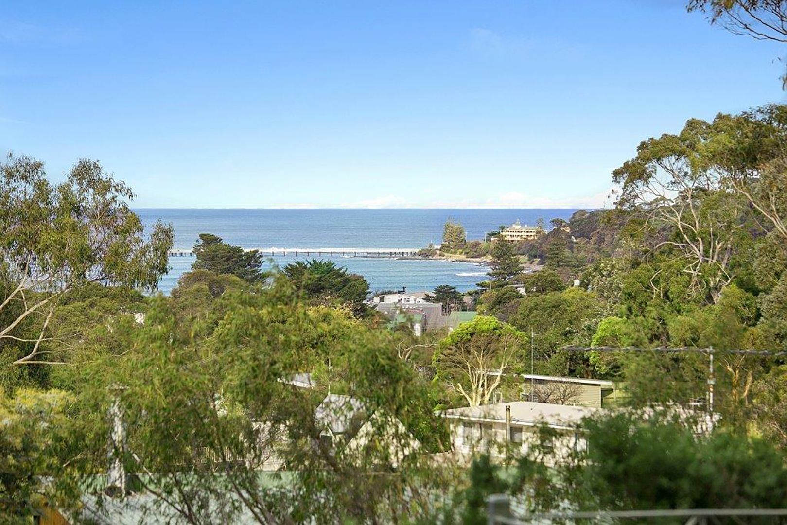 2/2 Austin Court, Lorne VIC 3232, Image 1