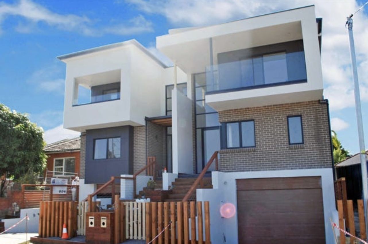 5 bedrooms House in 15A Boxley Crescent BANKSTOWN NSW, 2200