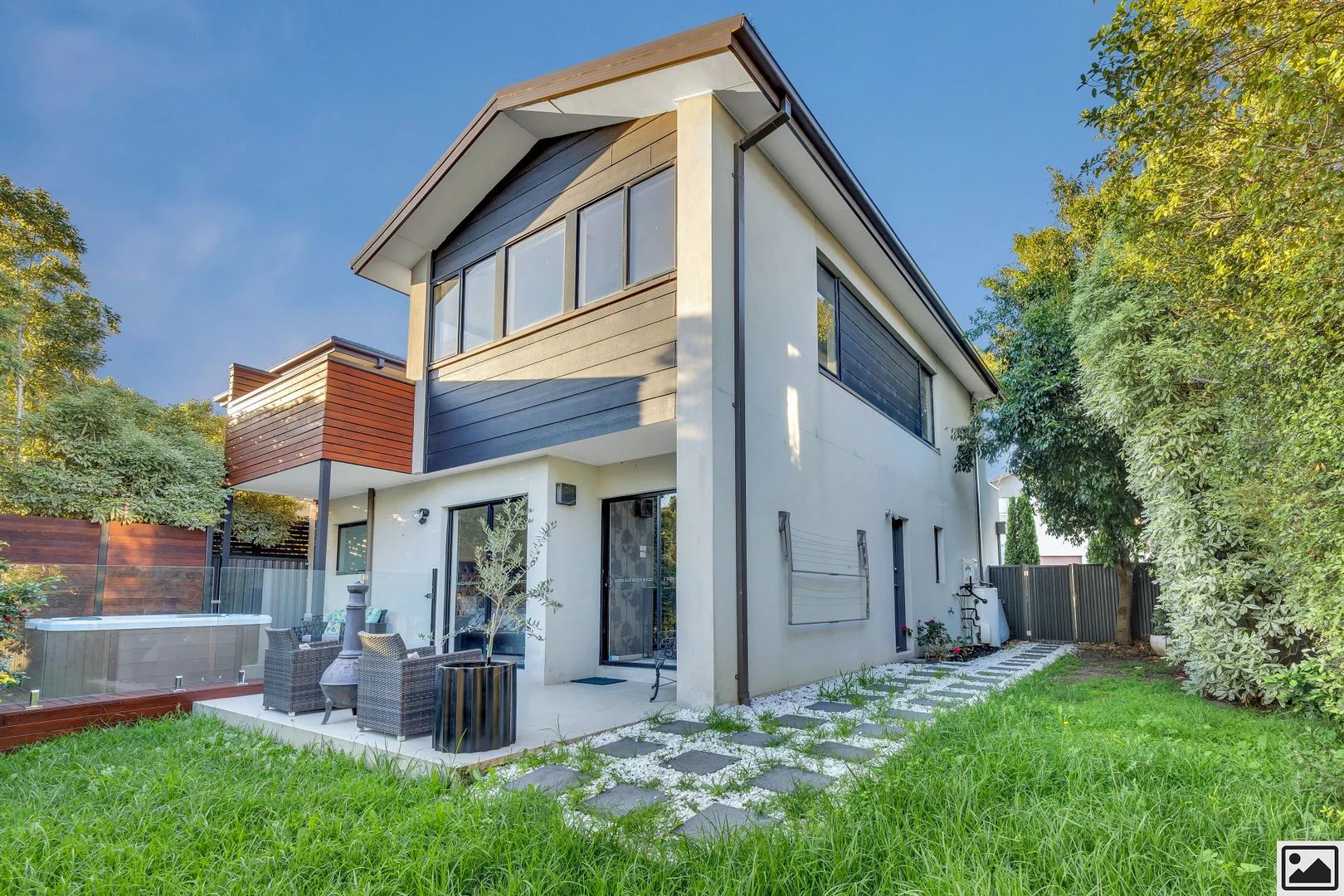 Additional image 10 of 48 Zara Close, Bundoora VIC 3083