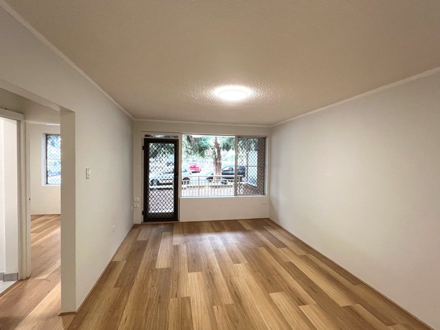 2 bedrooms Apartment / Unit / Flat in 1/5 Cambridge Street PENSHURST NSW, 2222