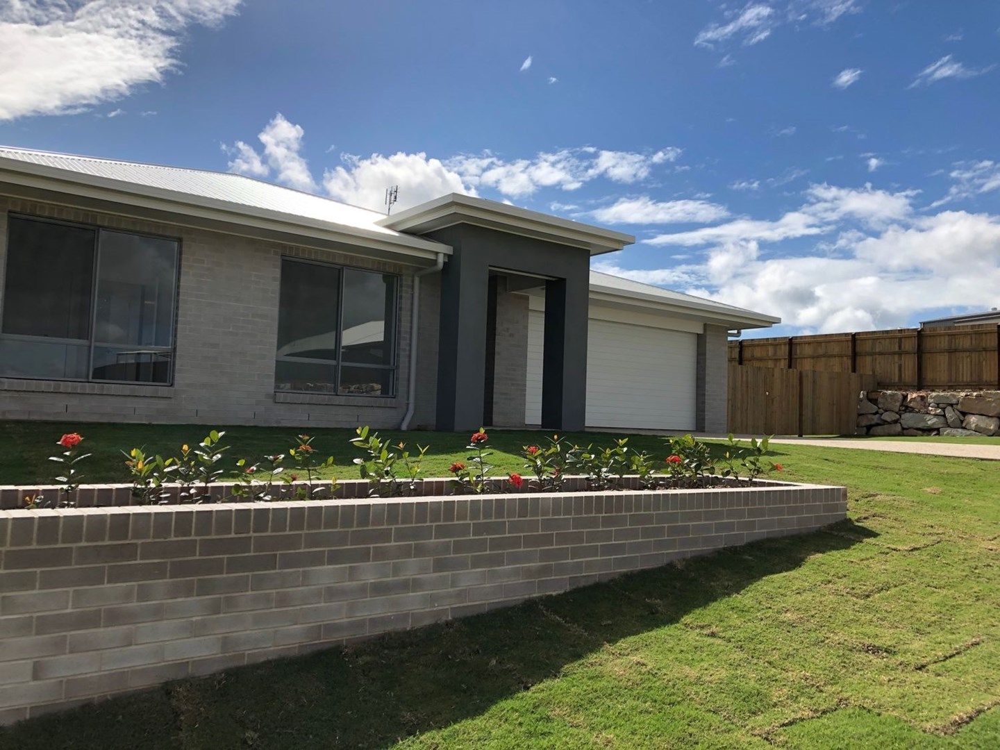 4 Rose Court, Nikenbah QLD 4655, Image 0