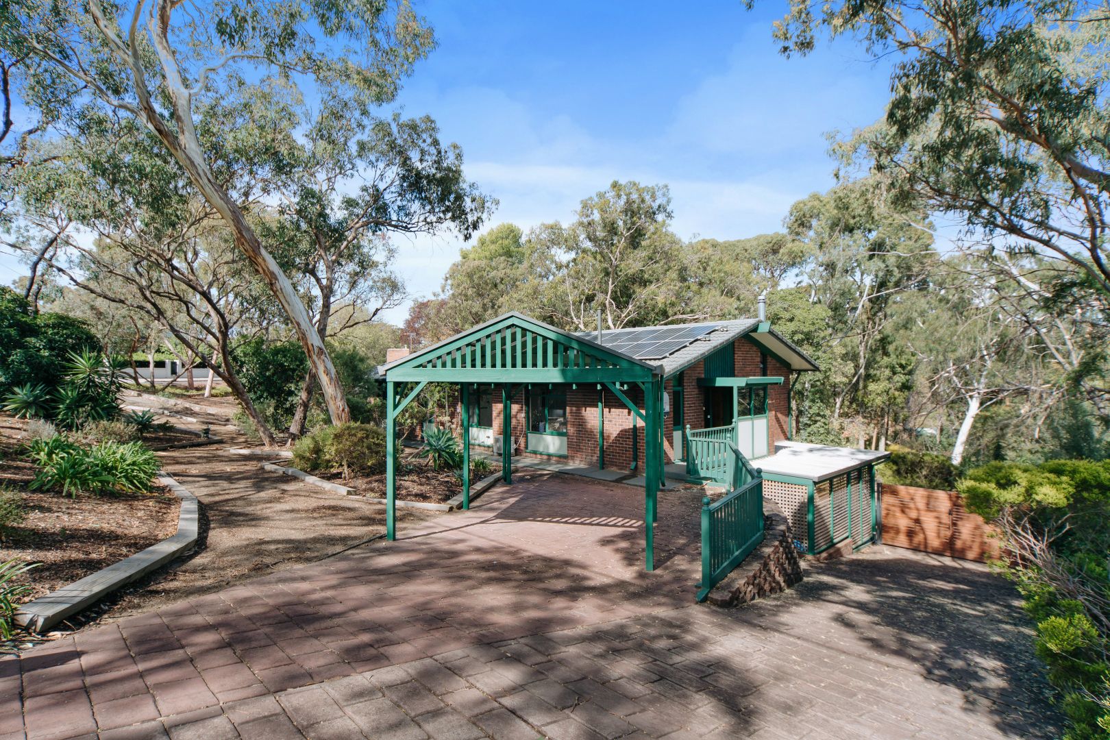 11 Parham Road, Eden Hills SA 5050, Image 2