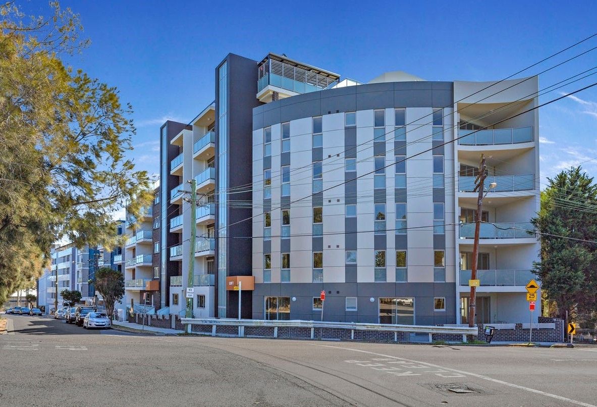 2 bedrooms Apartment / Unit / Flat in 37/50 Loftus Crescent HOMEBUSH NSW, 2140