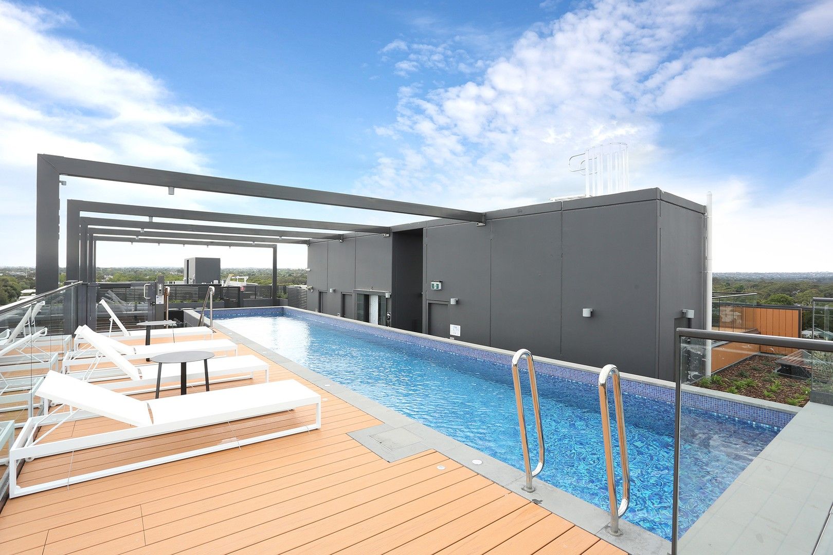 2 bedrooms Apartment / Unit / Flat in 701/101 Parkview ALPHINGTON VIC, 3078