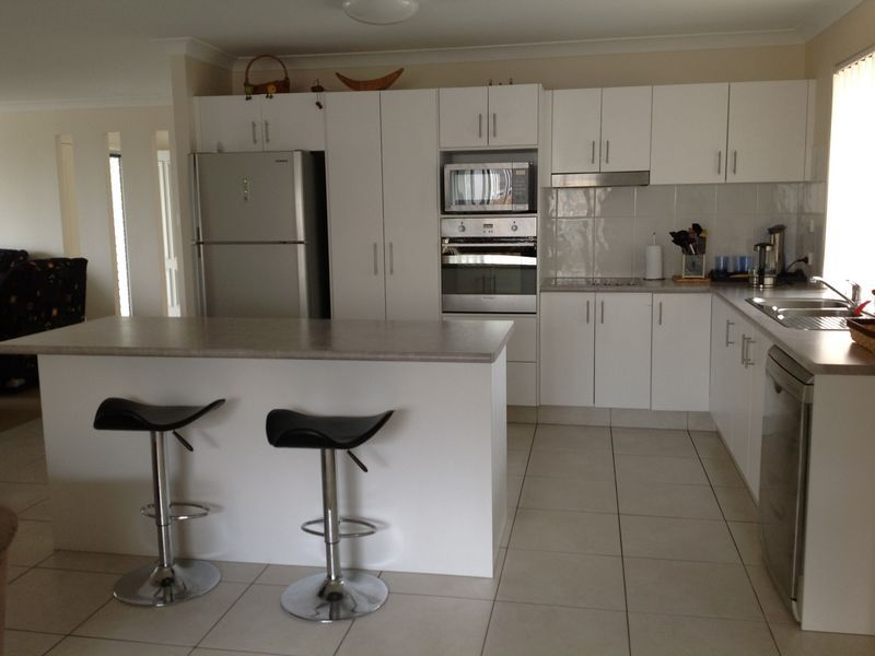 4 bedrooms House in 20 Garawarra Crescent UPPER COOMERA QLD, 4209