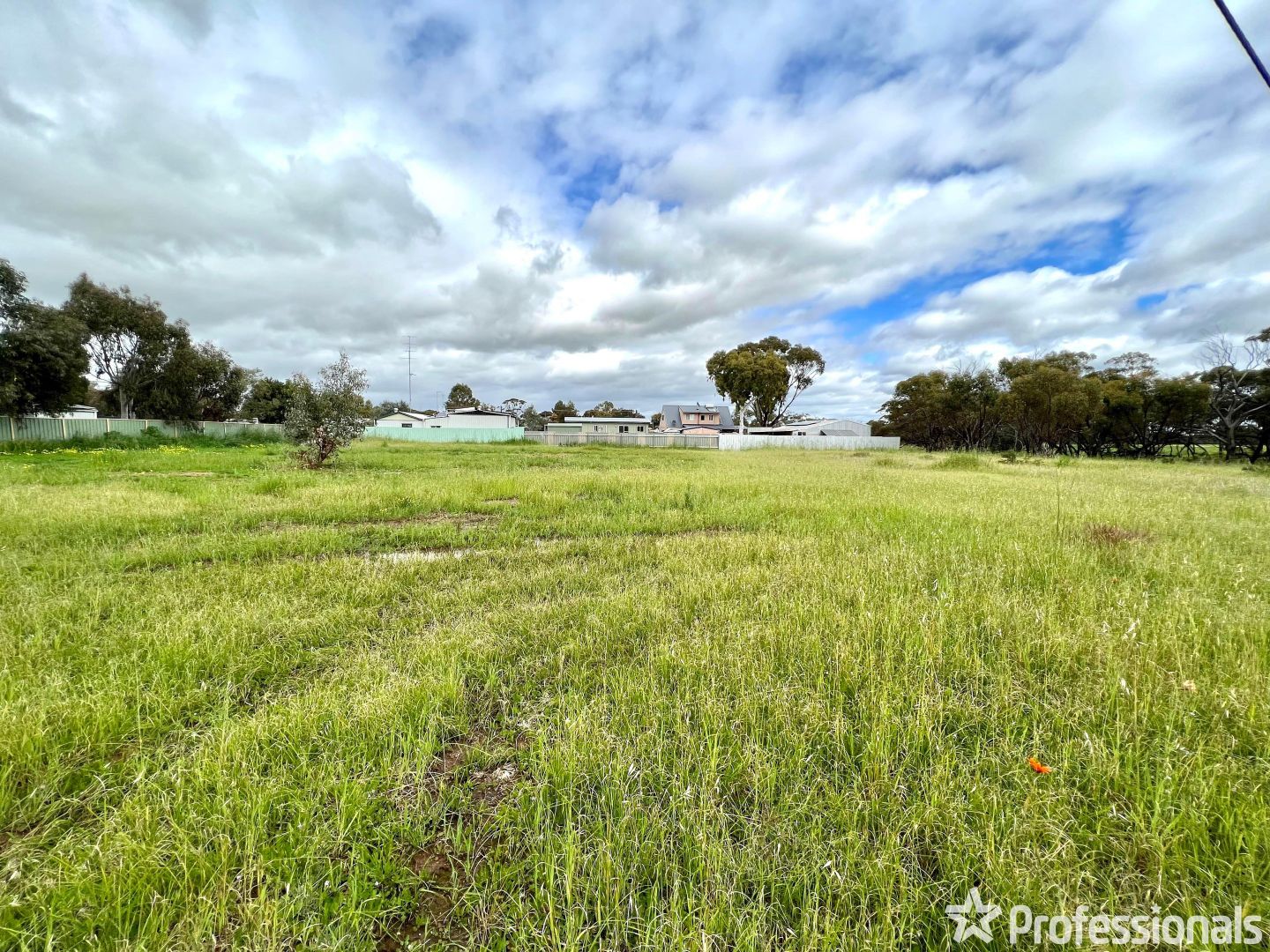 19 Battery Street, Muluckine, Northam WA 6401, Image 2