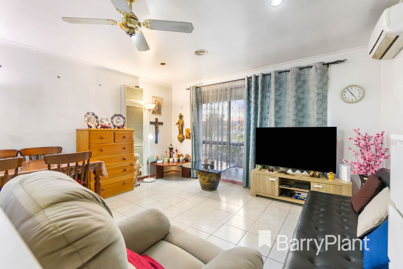 2/86 Kurung Drive, Kings Park VIC 3021, Image 2