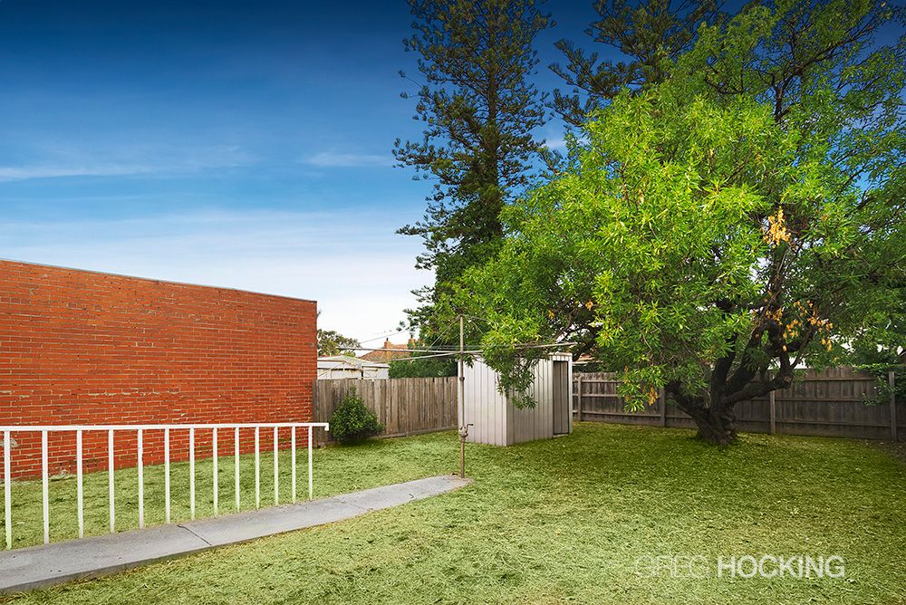 340 Howe Parade, Port Melbourne VIC 3207, Image 1