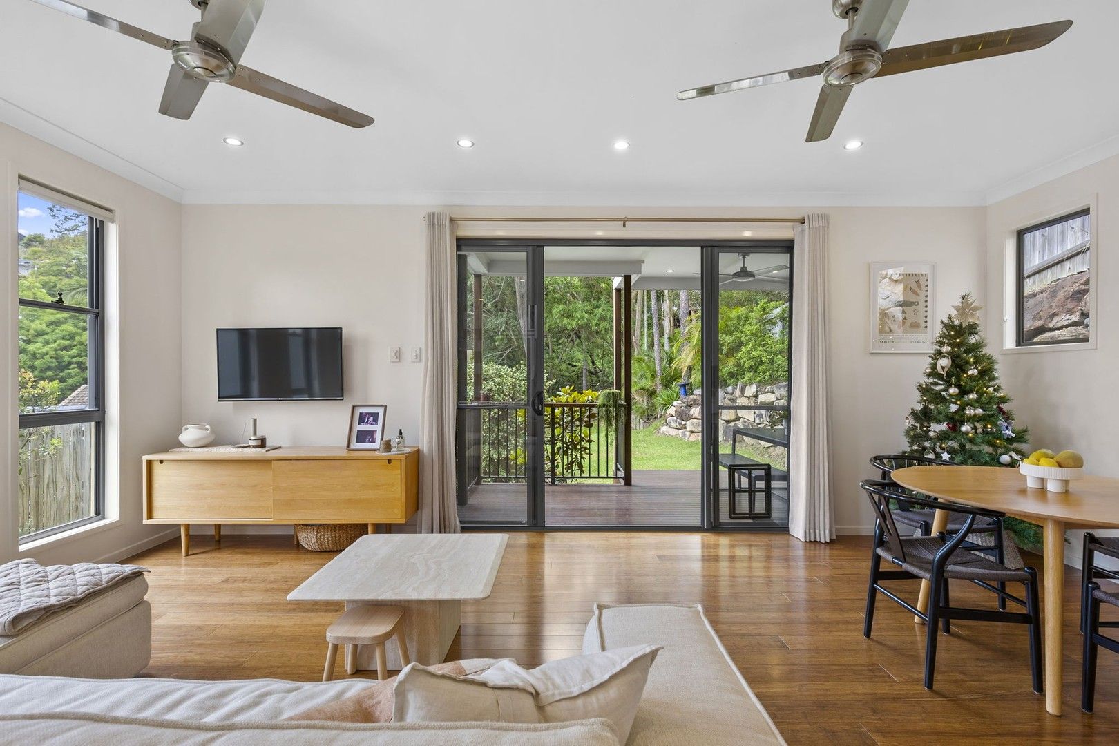 3 bedrooms House in 13A Wickepin Court ELANORA QLD, 4221