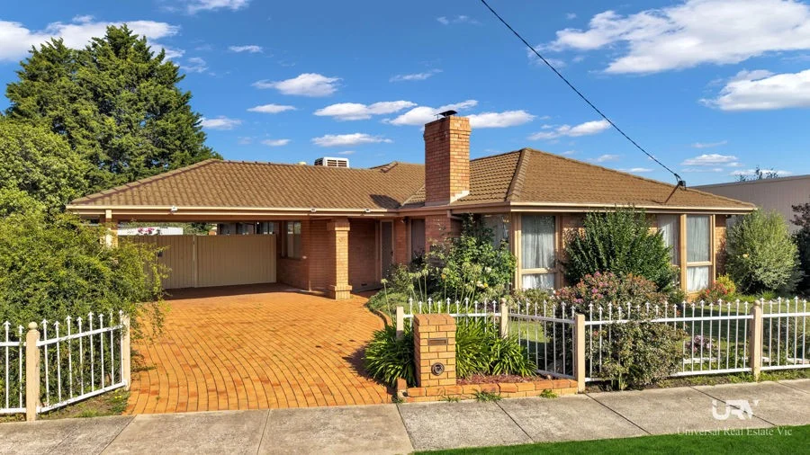 6 Leigh Court, Craigieburn VIC 3064