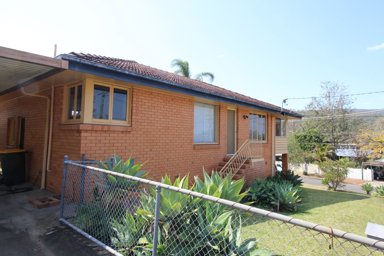 1 Madlo Street, The Gap QLD 4061, Image 2