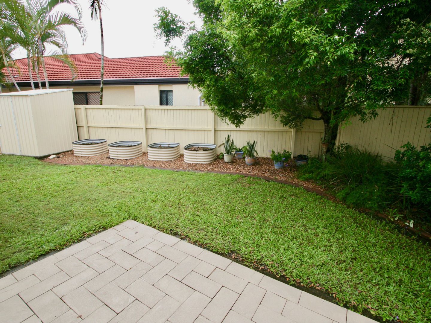 29 Stingray Crescent, Burleigh Waters QLD 4220, Image 2