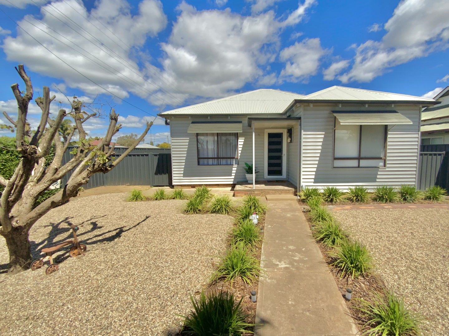 28 Main Street, West Wyalong NSW 2671, Image 0