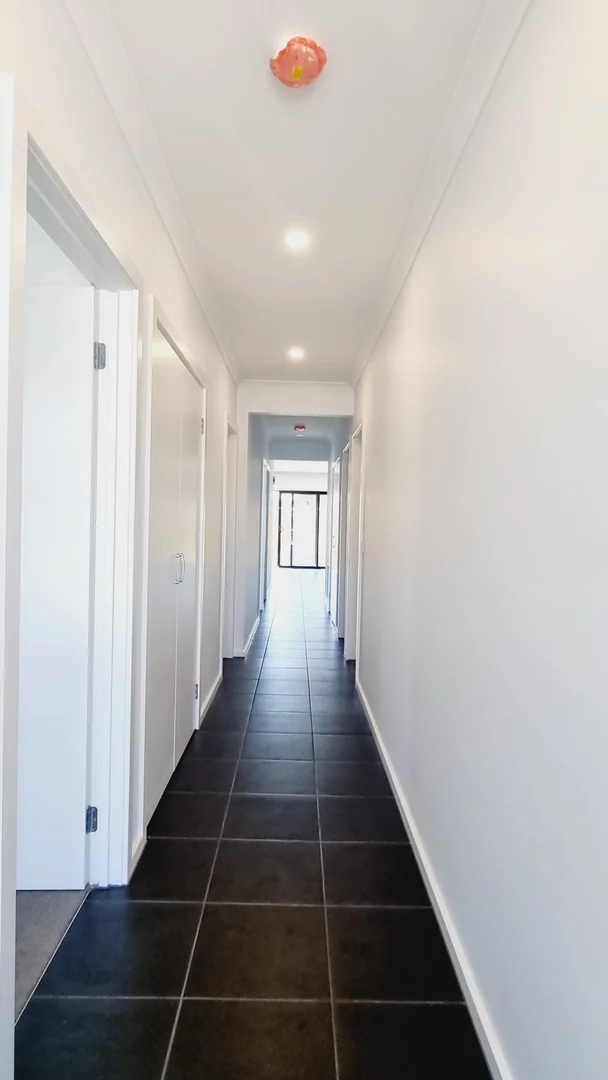 Additional image 2 of 7 Penzance Street, Truganina VIC 3029