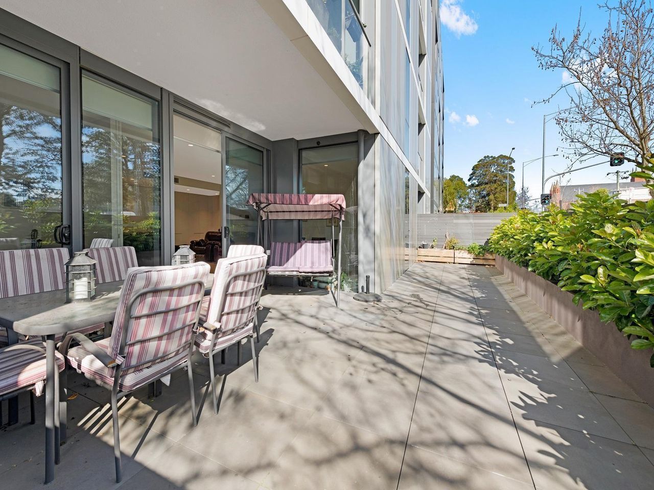 2 bedrooms Apartment / Unit / Flat in 7/1 Evergreen Mews ARMADALE VIC, 3143