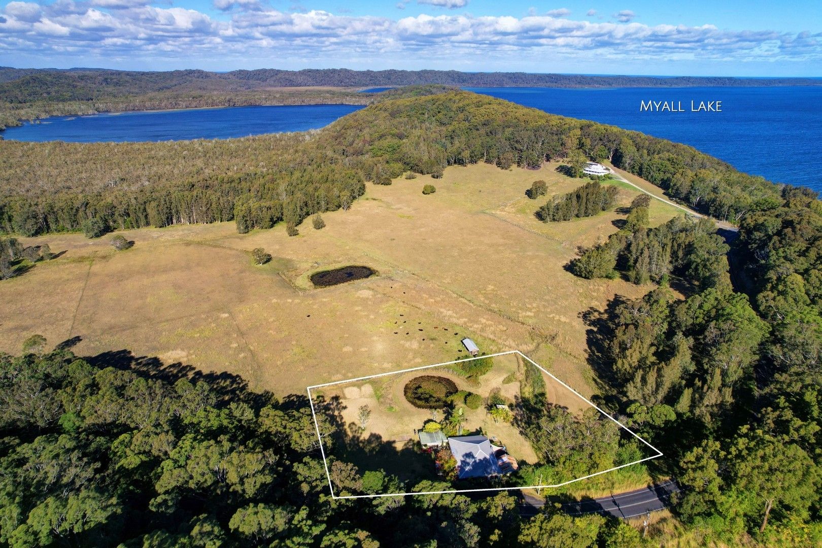 2552 THE LAKES WAY, Bungwahl NSW 2423, Image 0