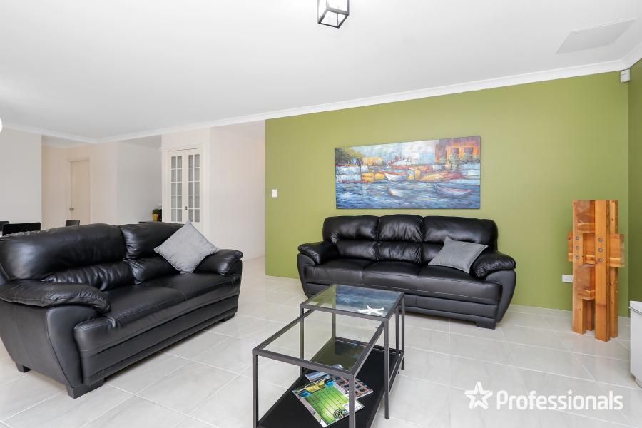 10 Malting Court, Canning Vale WA 6155, Image 2