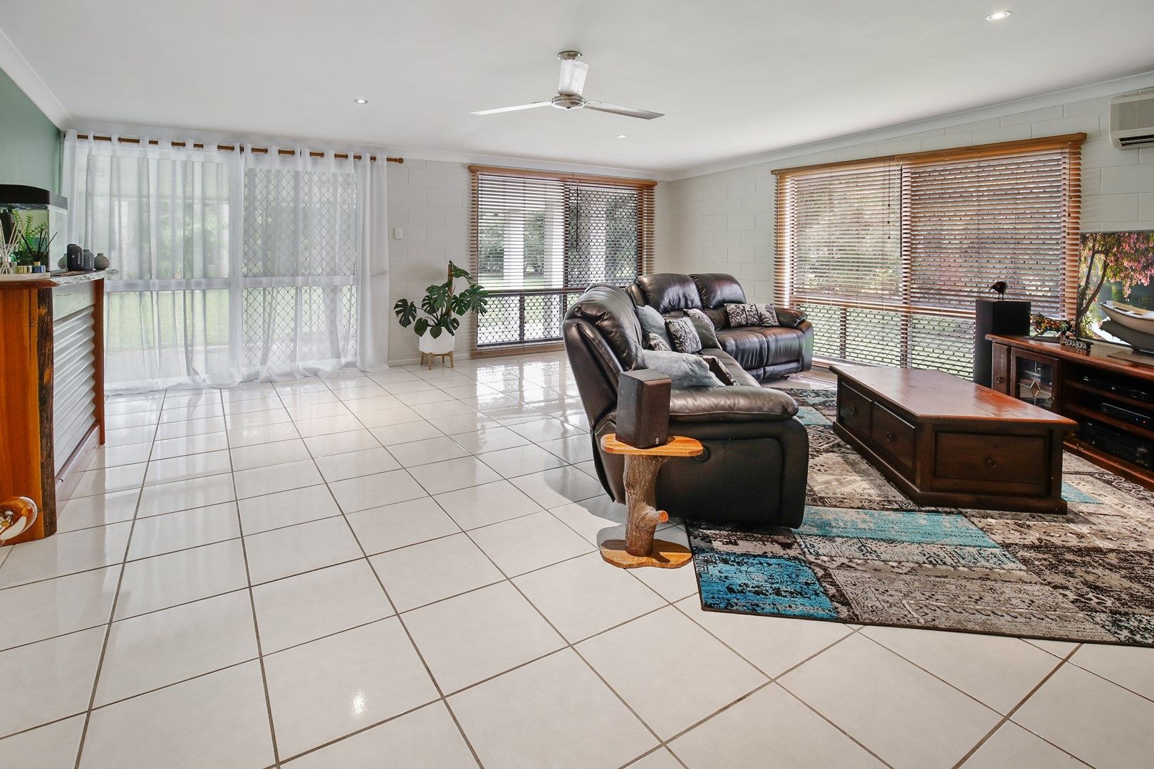 10 Gibraltar Road, Rangewood QLD 4817, Image 0