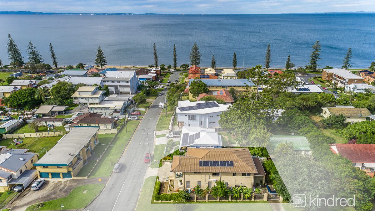 5 bedrooms House in 17A Eveline Street MARGATE QLD, 4019