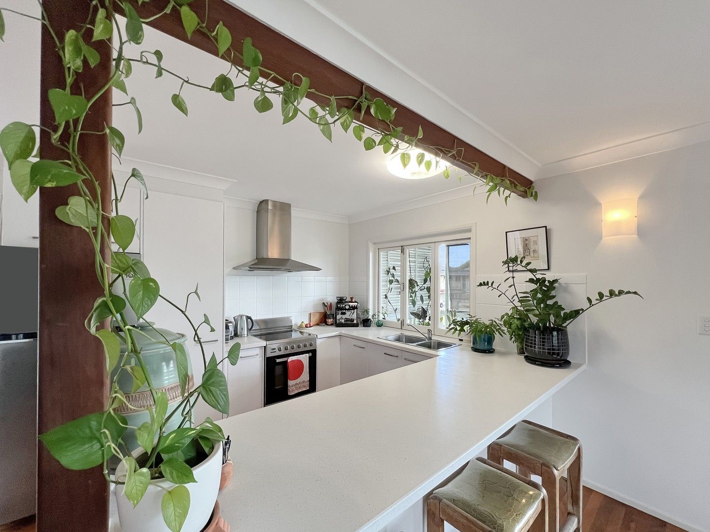 2 bedrooms Apartment / Unit / Flat in 1/48 Tallebudgera Drive PALM BEACH QLD, 4221