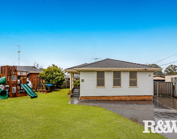 24 Devaney Street, Blackett NSW 2770