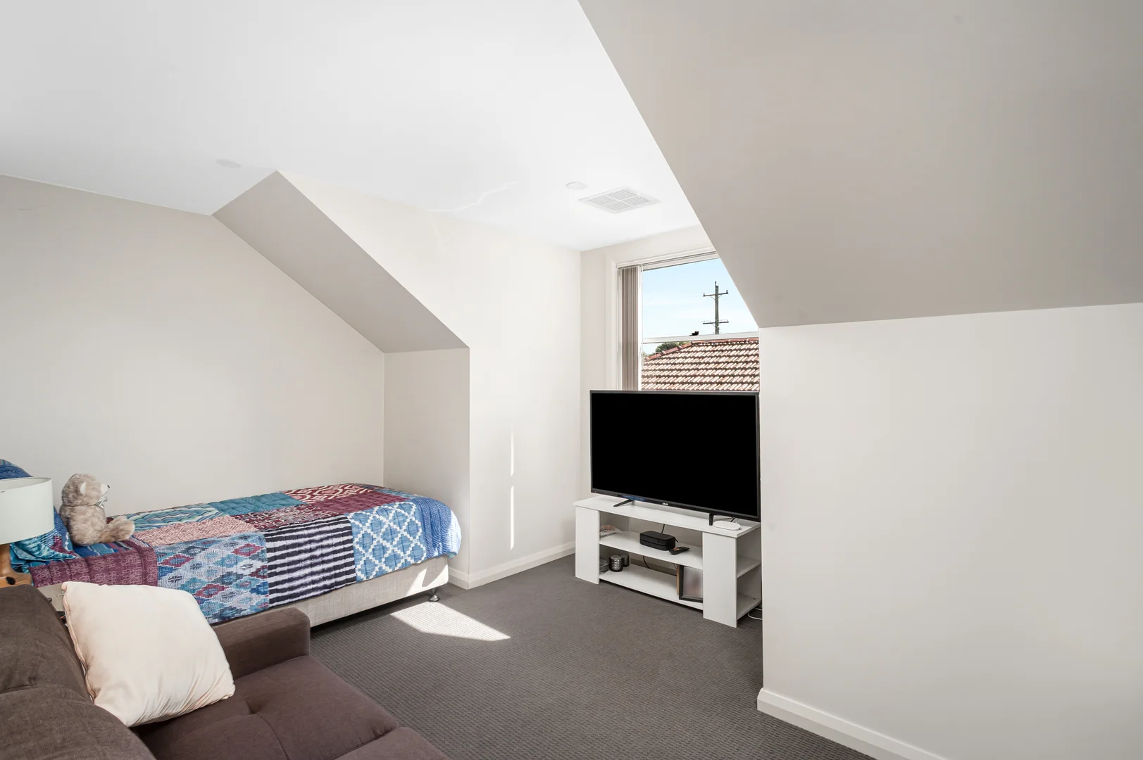 Additional image 11 of 1/135 Oxford Street, Cambridge Park NSW 2747