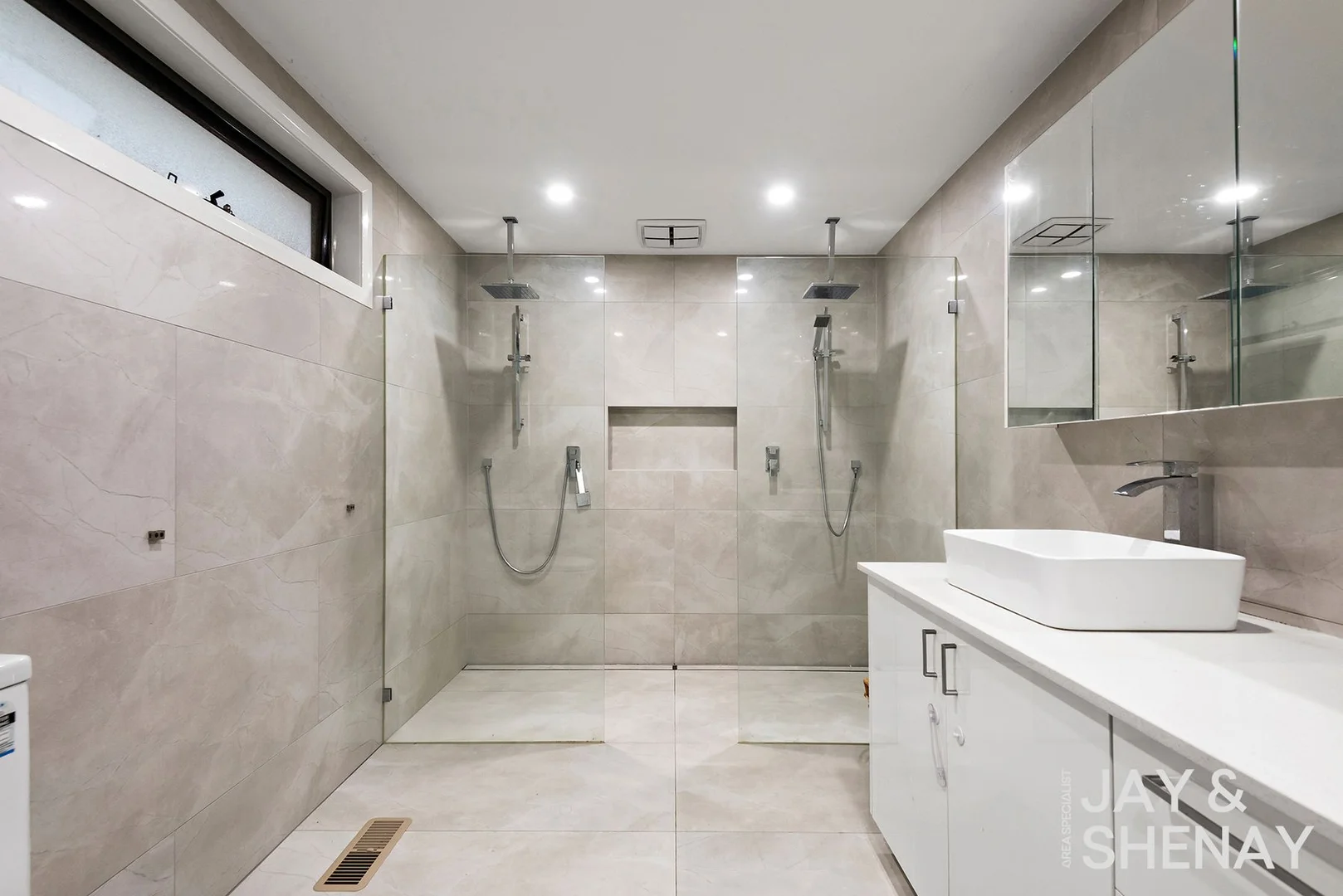 Additional image 6 of 130 Gleneagles Drive, Endeavour Hills VIC 3802