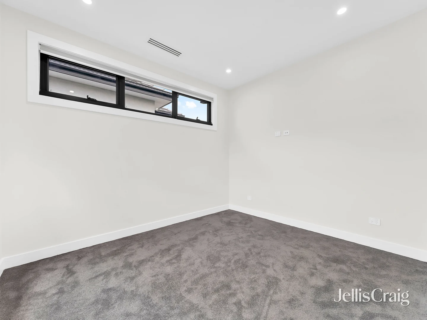 Additional image 6 of 2/27 Adelaide Avenue, Mount Waverley VIC 3149