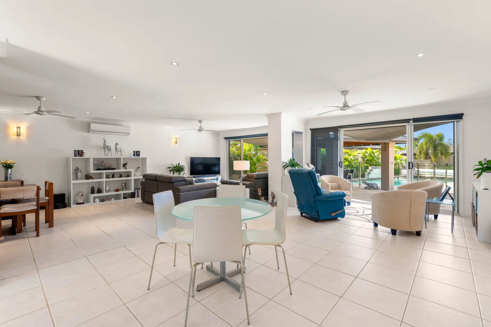 Additional image 9 of 4 Tain Court, Sorrento QLD 4217