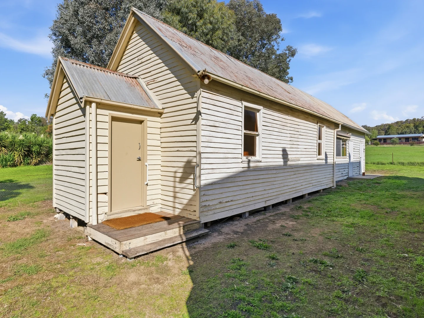 Image 10