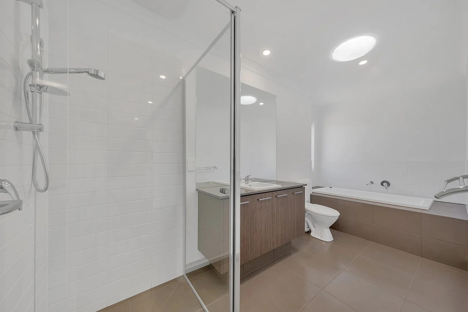 Additional image 9 of 24 LAMINGTON WALK,, Wollert VIC 3750