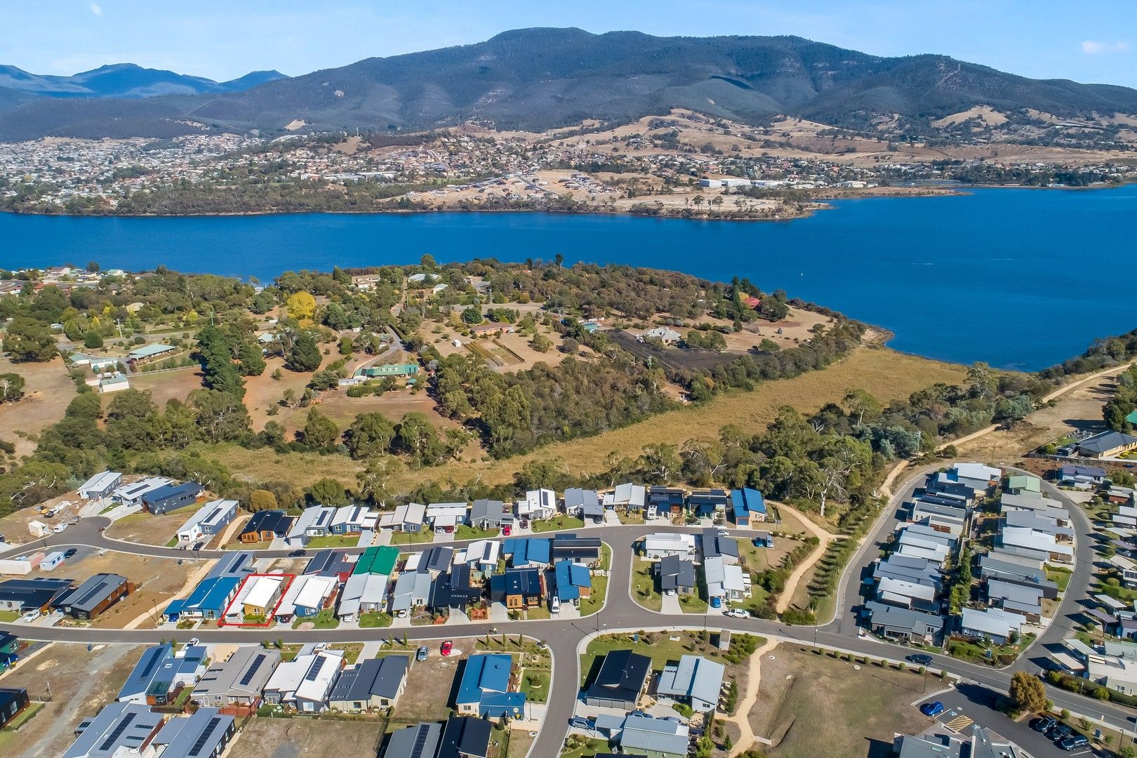3 bedrooms House in 20 Radius Drive OLD BEACH TAS, 7017