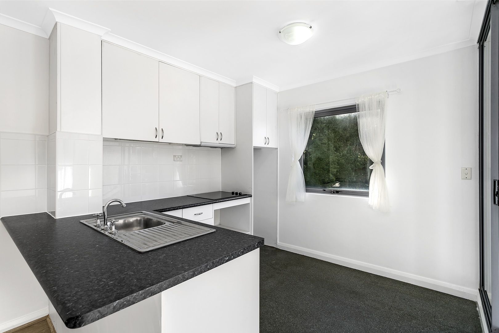 27/551 Elizabeth Street, Surry Hills NSW 2010, Image 2