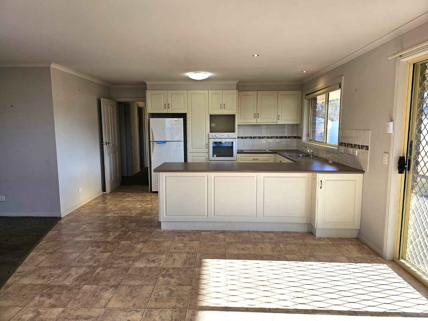 3/1 Lewis Street, Donald VIC 3480 Domain