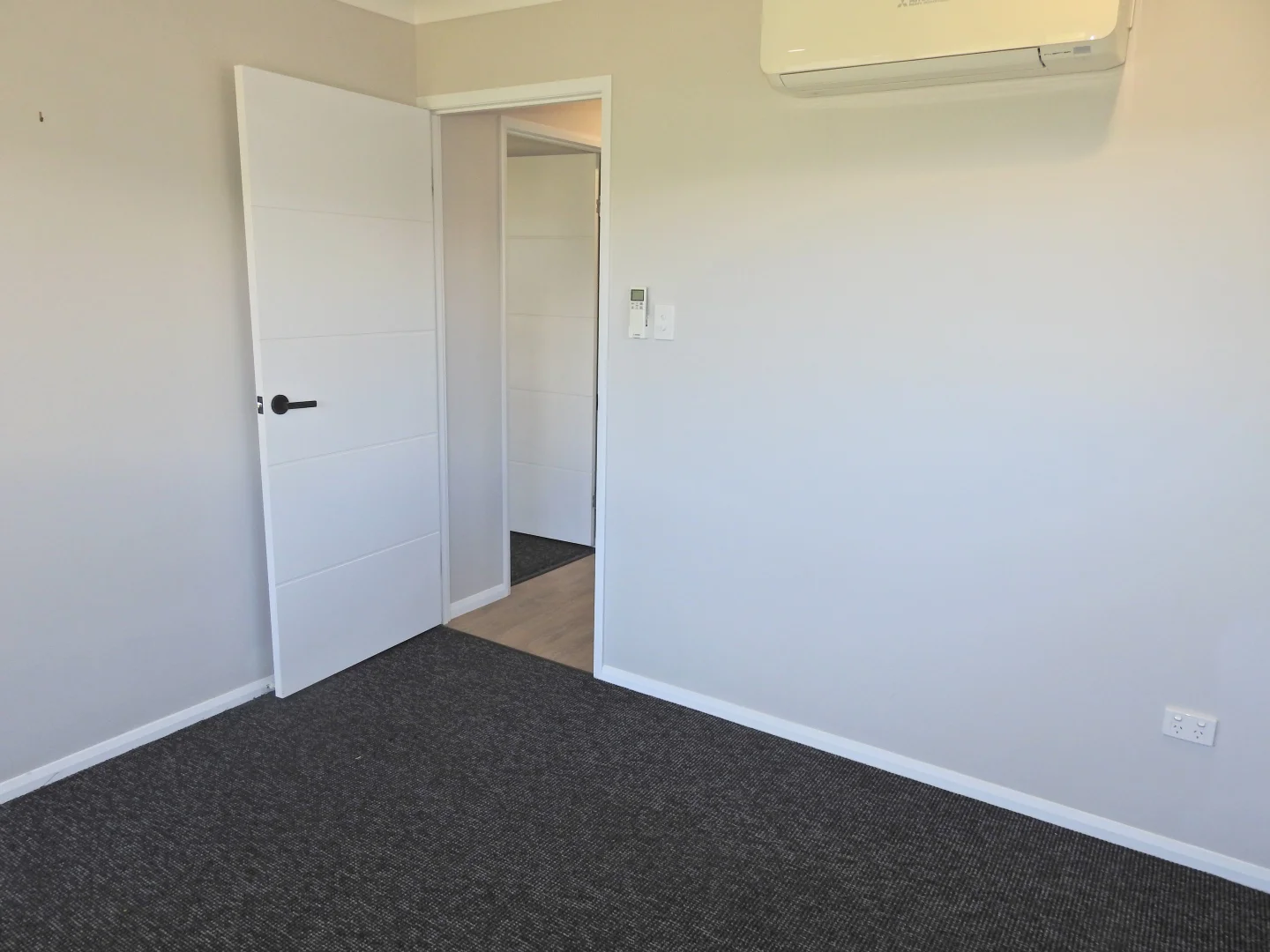Additional image 14 of 8 Chalmers Court, Mount Pleasant QLD 4740